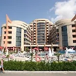 Hotel Fiesta M & Marlin