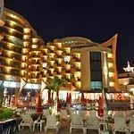 Fiesta M & Marlin Hotel 4*