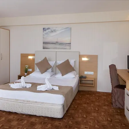 Hotel Fiesta M & Marlin 4*