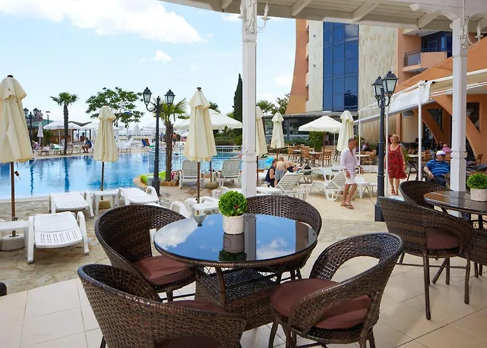 Fiesta M & Marlin Hotel