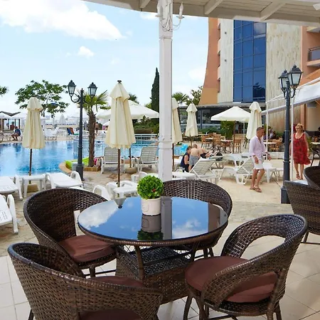 Fiesta M & Marlin Отель