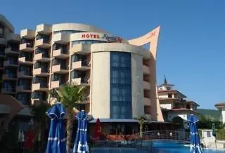 Fiesta M & Marlin Hotel