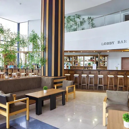 Fiesta M & Marlin 4* סאני ביץ'