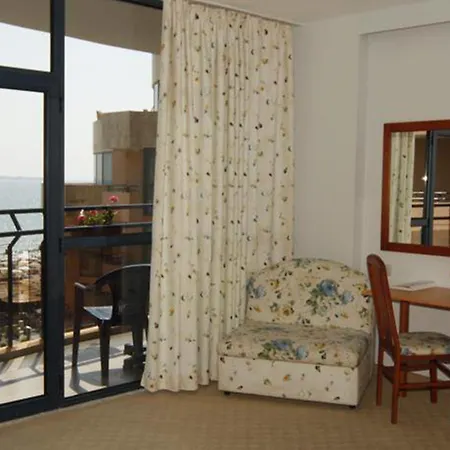 Fiesta M & Marlin מלון סאני ביץ'