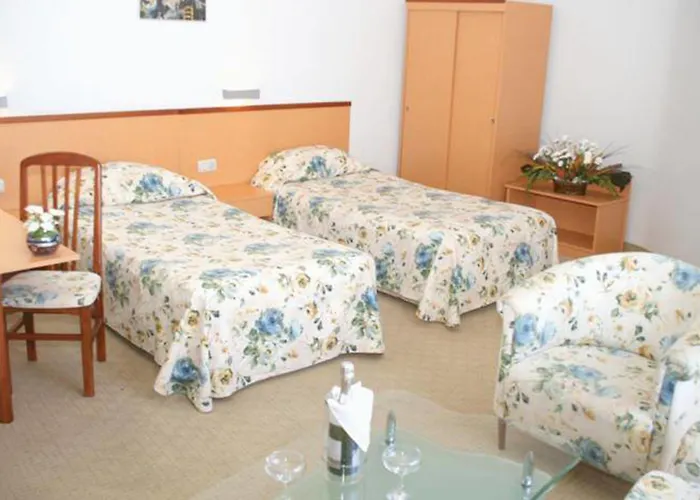 Fiesta M & Marlin Hotel 4*